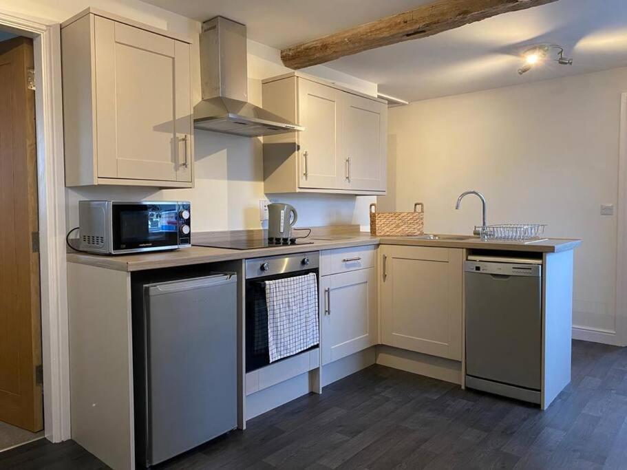 The Hayloft At Wrampool Farm Apartamento Preston  Exterior foto